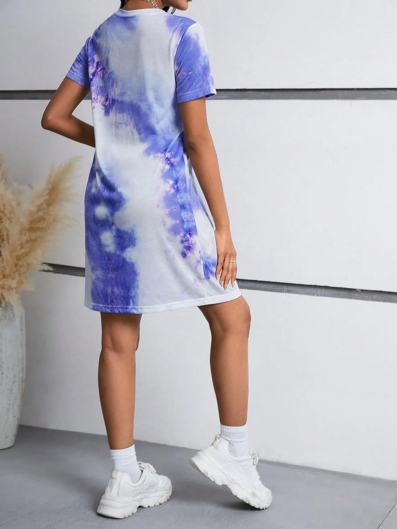 Essnce Tie Dye Tee Dress
