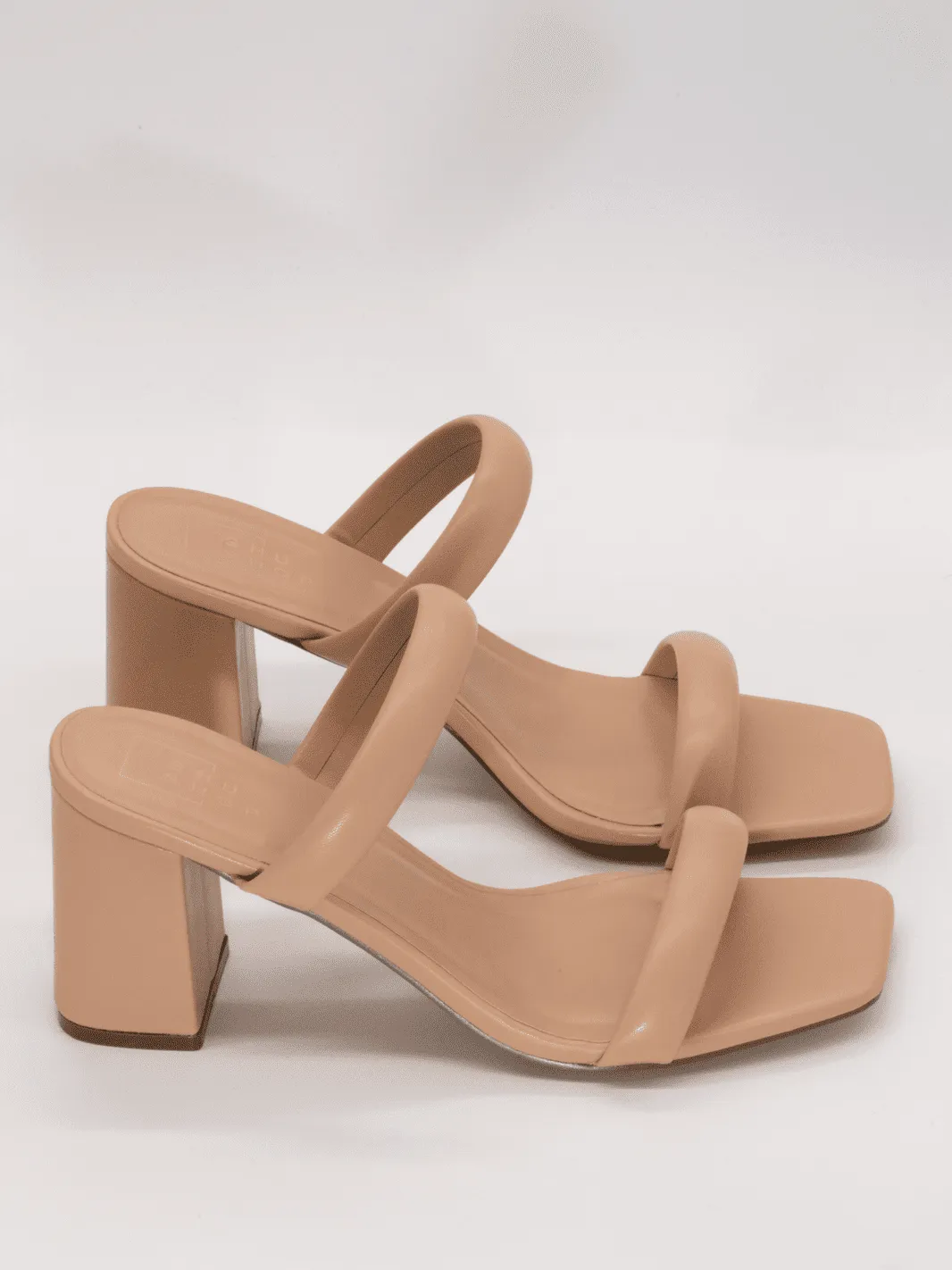 Farah Nude - Heels