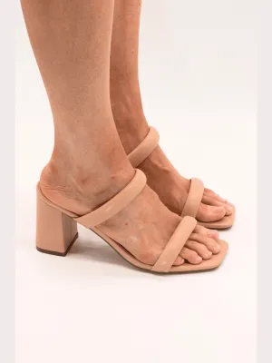Farah Nude - Heels