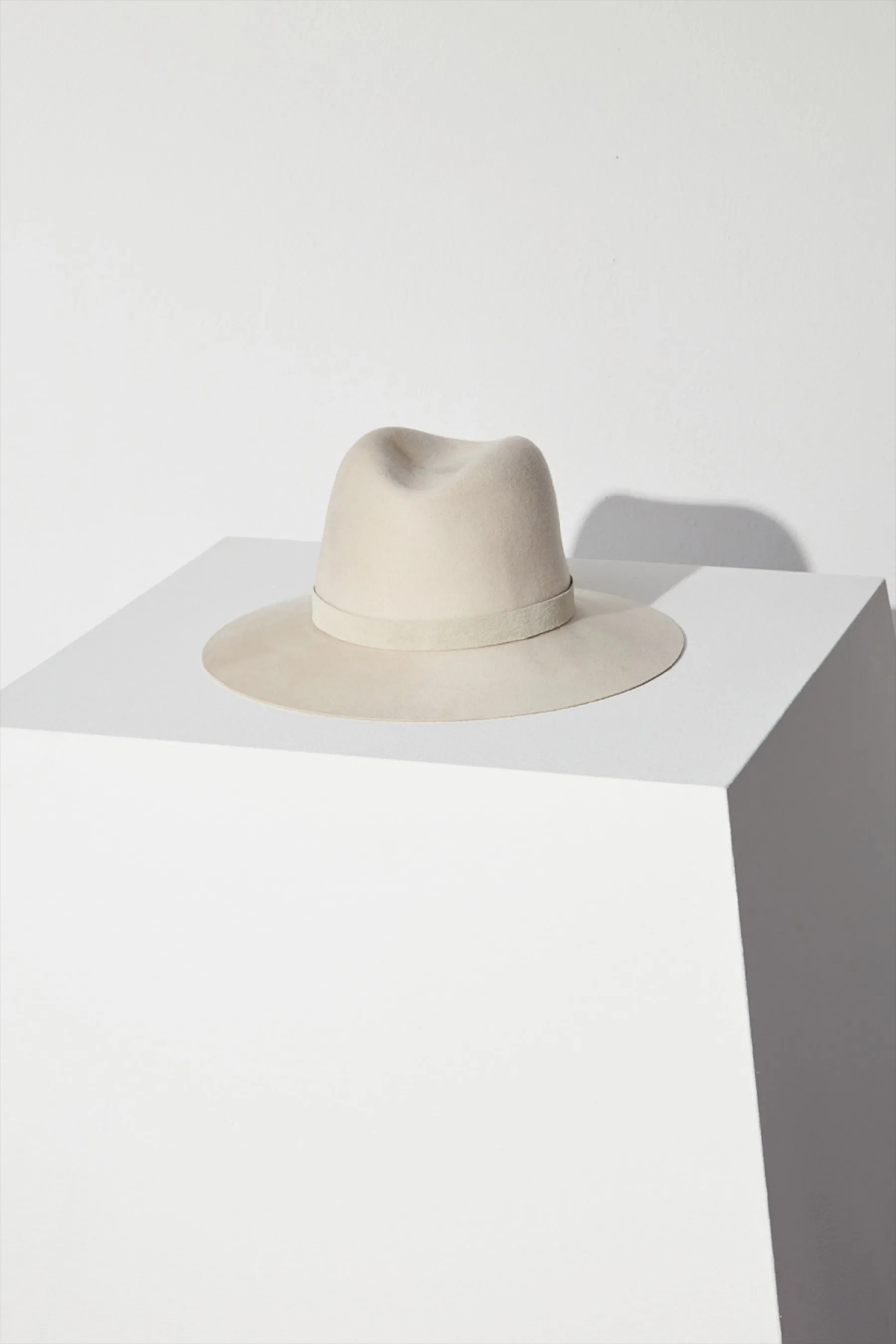 Fog Corinne Fedora