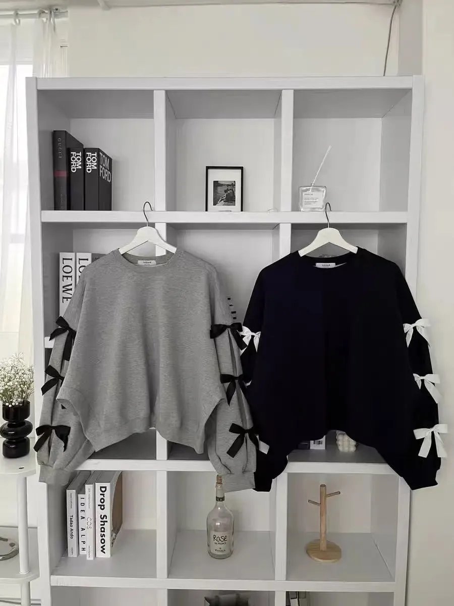 Loose Bow Lantern Sleeve Sweater