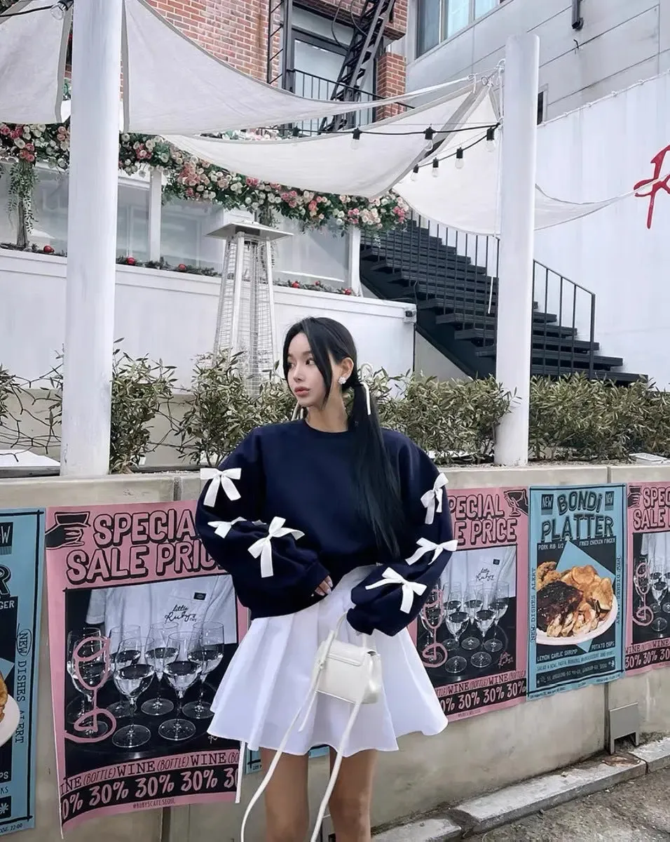 Loose Bow Lantern Sleeve Sweater