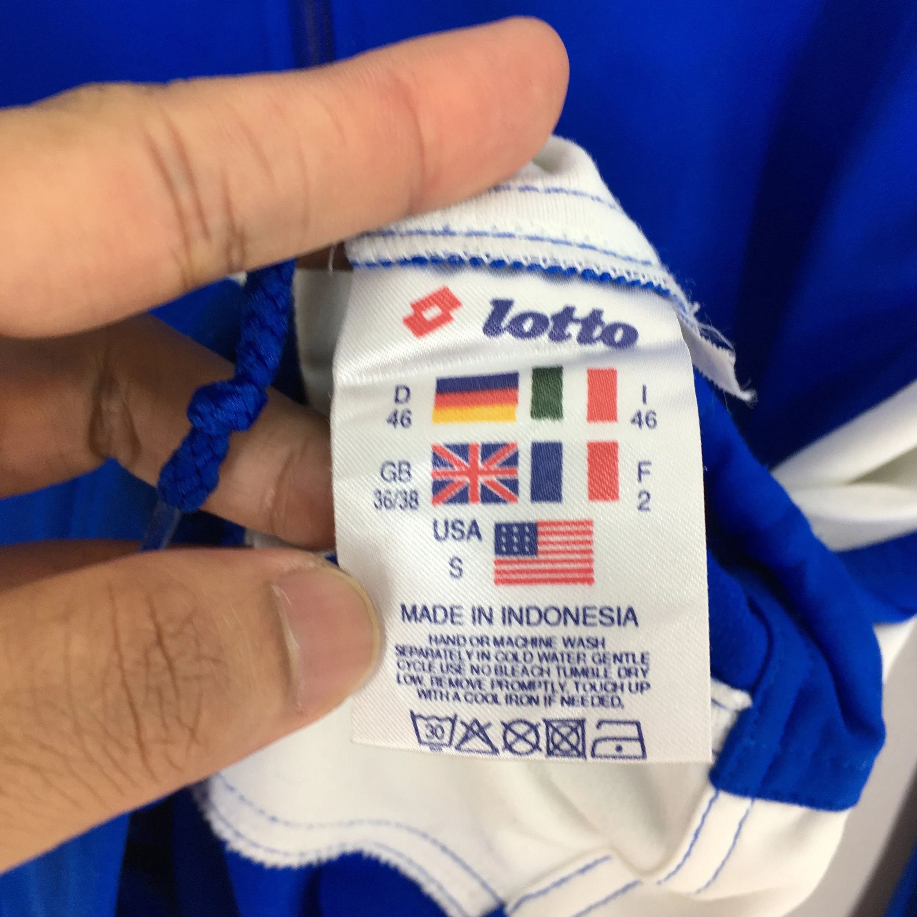 Lotto Windbreaker Jacket Small