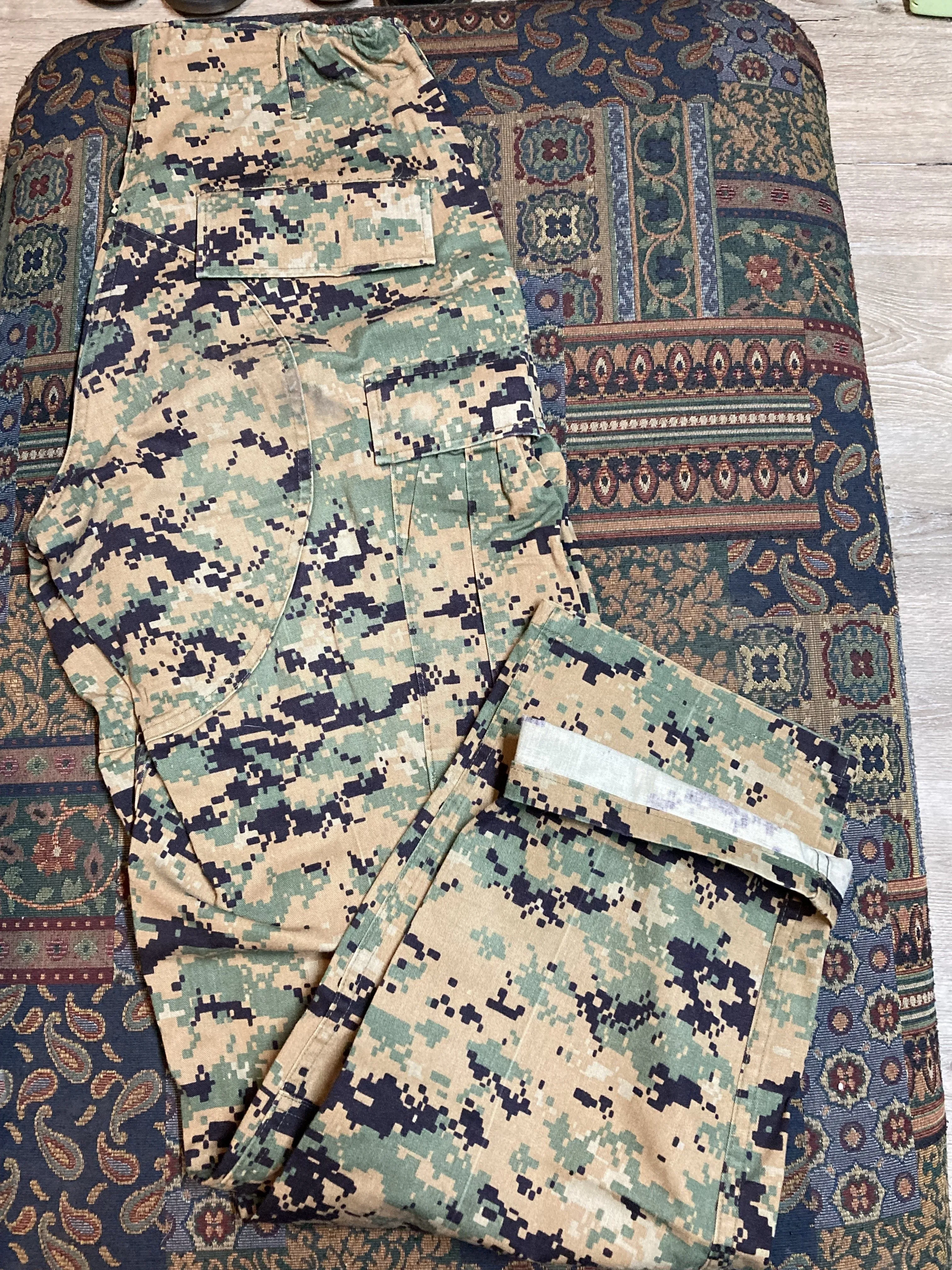USMC Digital Camo Cargo Pants - 27-31”x29-32”, Made in USA