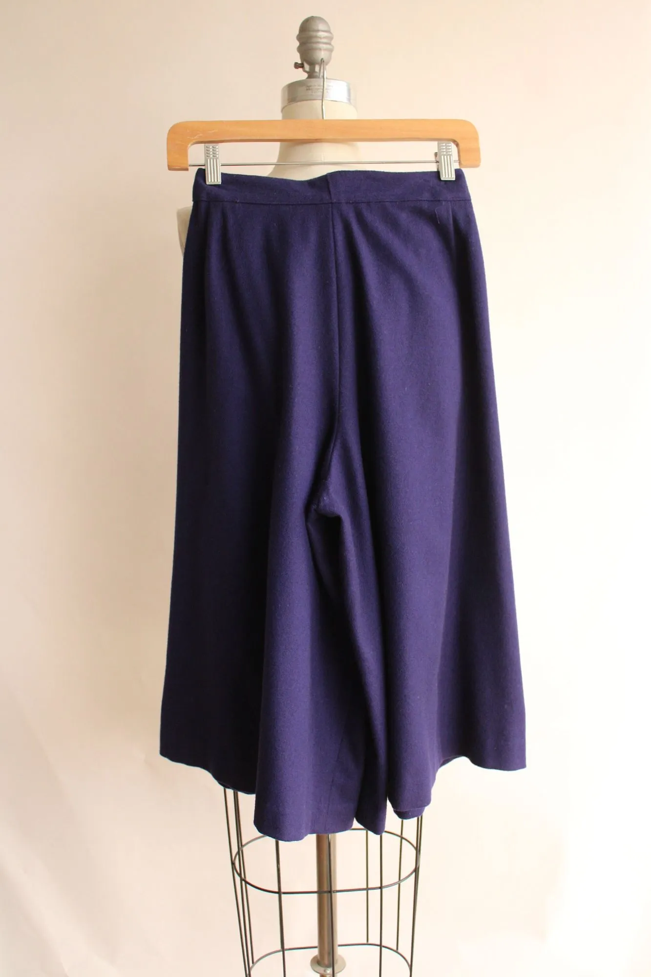 Vintage 1980s Finity Ann Taylor Navy Blue Wool Culottes