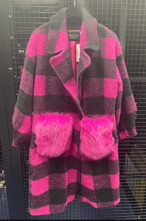 Wool Coat with Fox Fur Pockets in with Fucsia Black - AWL4002